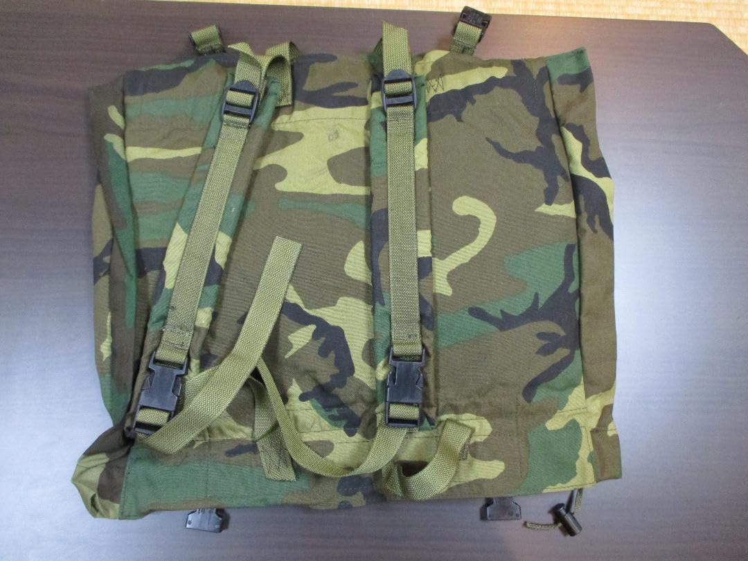 Amazon.co.jp: 米軍放出品 CFP-90 パトロールバックパック